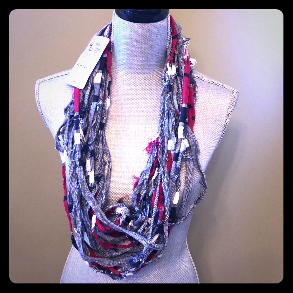 NWT scarf